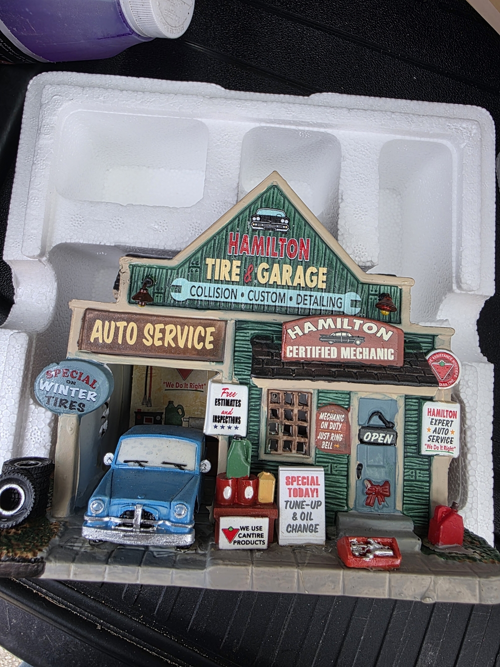 Lemax Hamilton Tire & Garage Christmas Village Lighted Building
